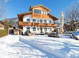 Apartment in Saalfelden near Ski Slopes