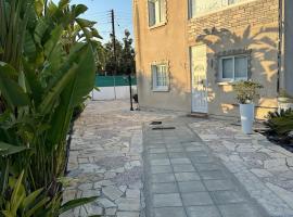 Modern house in Larnaca, βίλα στη Λάρνακα