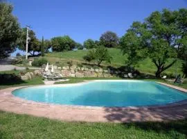 Pleasant holiday home in Seggiano with private terrace