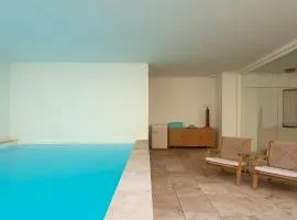 韦亚度10酒店