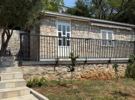 Apartments Vidovic -Lara, Hotel in Trpanj