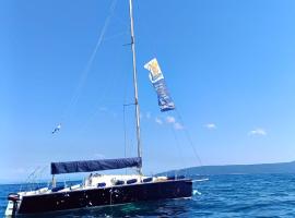 Starship JSAILING, hotel i Mošćenička Draga