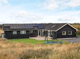 16 person holiday home in Løkken-By Traum, hotel in Nørre Lyngby