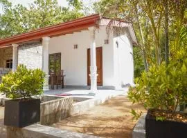 Fruit Garden Resort Sigiriya