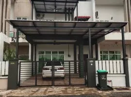 Homestay Alor Setar - VILLA FARAH