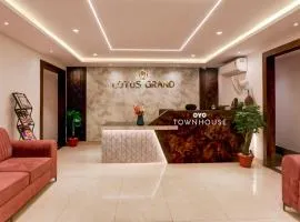 Super Townhouse Lotus Grand