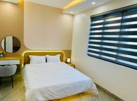 Thu Ha Homestay - VTĐ7-61 - Vinhomes Ocean Park 3, hotel with parking in Ðình Loan