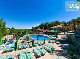 Спа Комплекс Ливадите, Resort in Debrashtitsa