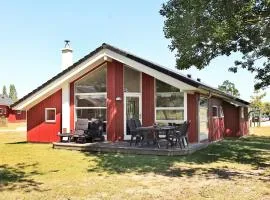 10 person holiday home in Großenbrode