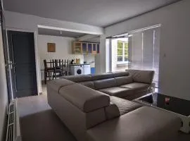 Maison avec jardin et parking