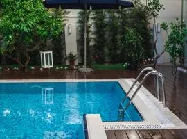 Traget safari home stay