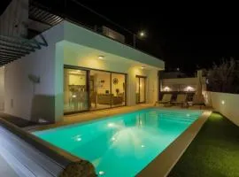 Villa Caldara, Private Pool, Outdoor Kitchen, Airco & Pellet Heater - Near Beach & Town