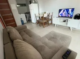 Apartamento mobiliado com piscina