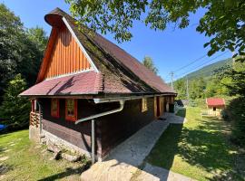 Chatka pod orechom, hotel in Terchová