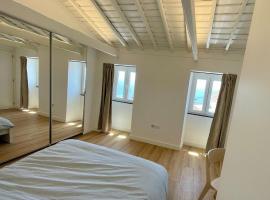 Casa do Nitsa, hotel a Corvo