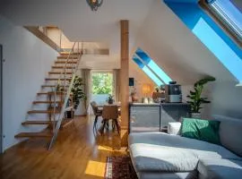 Attic apartment & terrace
