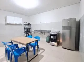 CASA - 2 minutos do aeroporto - 3 qtos com ar