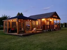 Domek nad jeziorem