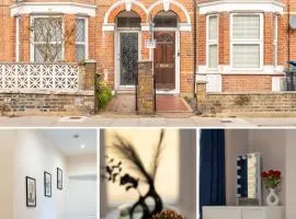 Beautiful 2 Bedroom with Private Garden in Wimbledon - Minutes from Central London