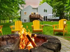 Traverse Retreat-Hot Tub, Fire Pit, Disc Golf