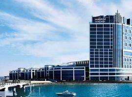 WAVEM HOTEL west, hotel pantai di Siheung