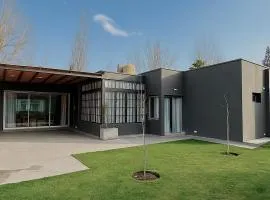 Casa VIR Chacras de Coria