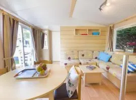 Mobil-home confortable avec terrasse et cuisine équipée - API-1-52-743