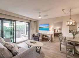 Park Shore Resort Deluxe Condo Top FloorBLDG F 339