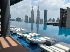 Eaton Premier Suite KLCC