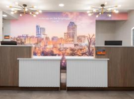 La Quinta by Wyndham Raleigh Cary, haustierfreundliches Hotel in Cary