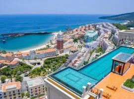 Luxury Apartment with Seaview - Ki'ss bridge - Firework at Sunset Town