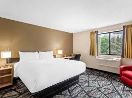 Quality Inn & Suites Howe - Sturgis