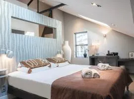 Fresh Modern Suite, Close To City Hotspots