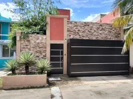 Excelente opción cerca de plazas