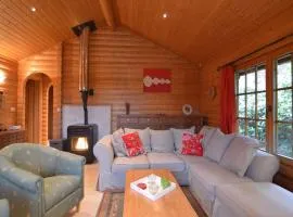 Stavelot Chalet with Garden