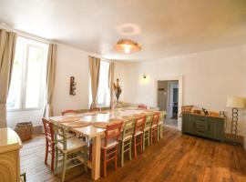 Les crins du vignoble, Hotel in Loches-sur-Ource