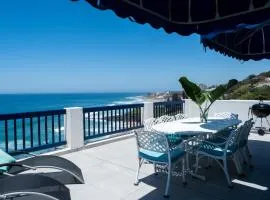 Santorini at Beachfront Apartments in Shakas Rock