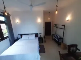 Turtle Point Homestay Seaview 2 - BB, Fast Wi-Fi, AC