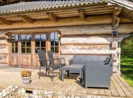 8 person holiday home in Ebeltoft, hotel v destinaci Ebeltoft