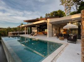 Luxury 5BR Villa Private Pool Free Breakfast, hotel din Ko Samui