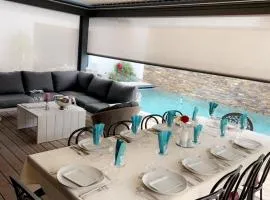 LA VILLa