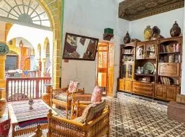 Historical Riad - Maison Habiba