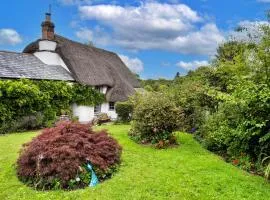 Finest Retreats - Wisteria Way