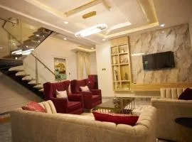 2 Bed Duplex at Riz Royalty