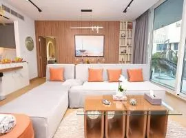 Lilac Breeze 1BR - Stylish Stay with Balcony Near Saadiyat Beach & Louvre Abu Dhabi