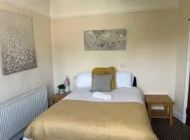 101 - Room 5 - Uplands