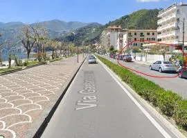 Intero appartamento sul lungomare di Maiori