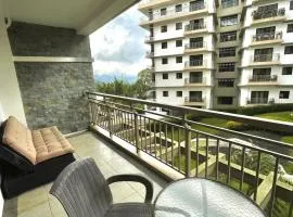 2BR Bristle Ridge Condo near Major Tourist Spots