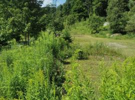 SmartEarthHouse SmartEarthFamily Caravaning Stellplatz ParaDisa ERZ1, campsite in Johanngeorgenstadt