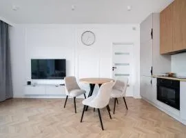 Rąbieńska Urban Elegance Apartment by BookingHost